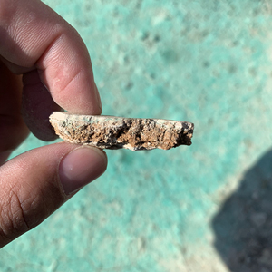 Produit anti-poussière en spray de type antigel