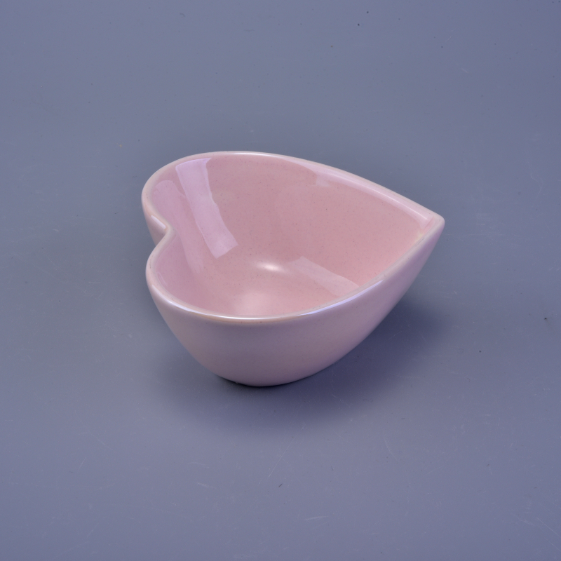 Heart shape beautiful color ceramic candle jar Heart shape beautiful color ceramic candle jar