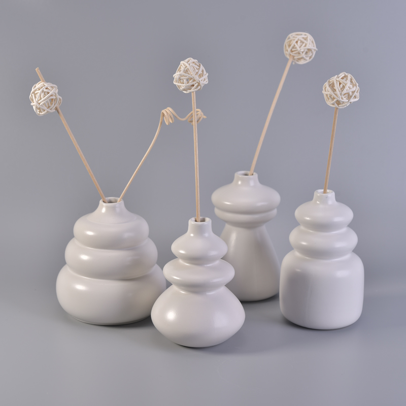 White unique handmade ceramic diffuse bottles wholeasle
