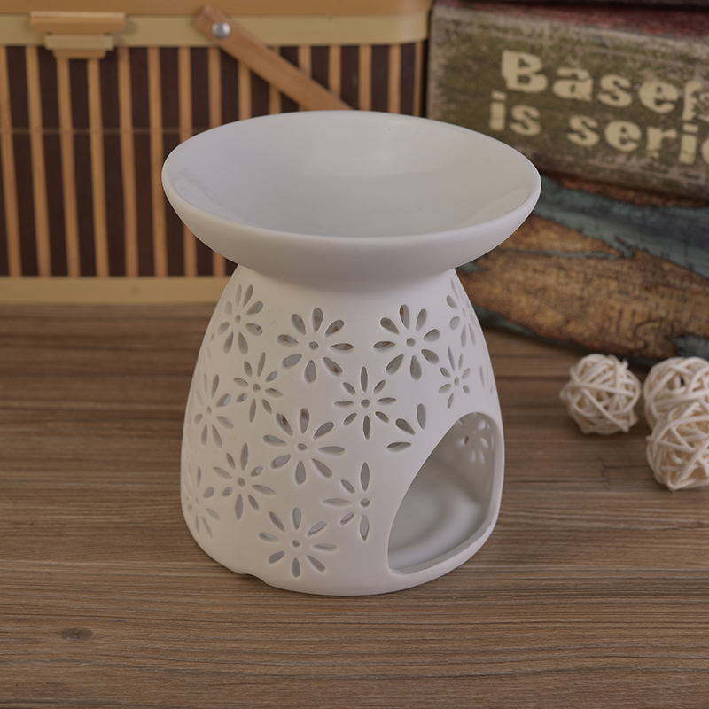 Hot selling white unique ceramic candle aroma burner 