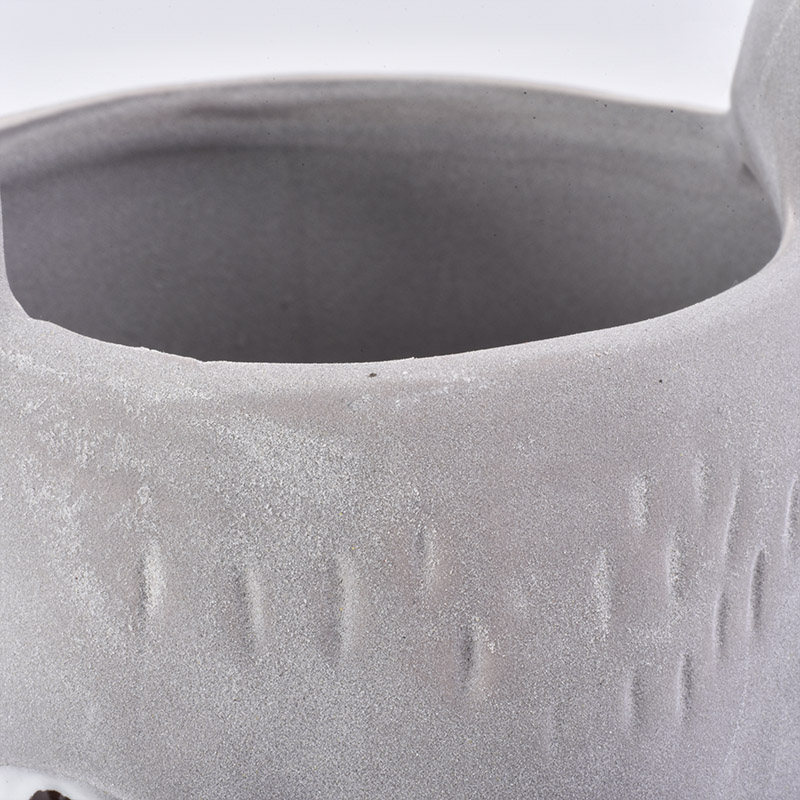 High quality creativity ceramic candle holder white bear shape clay container home decoration 