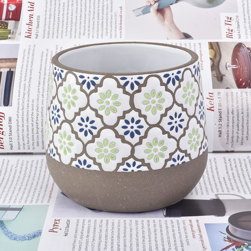 24oz ceramic jar with flower pattern