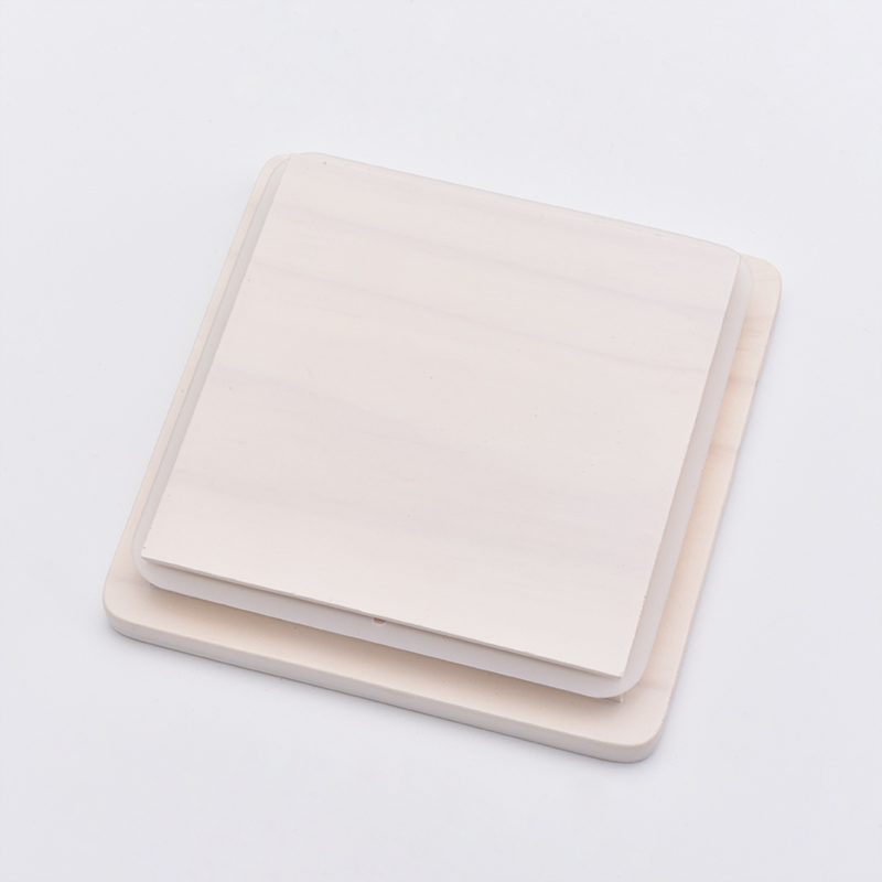 Square wood lid with logo for candle jars