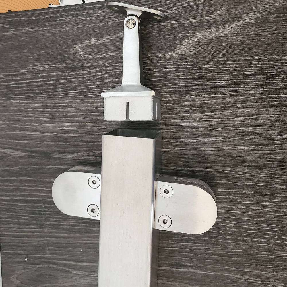 Support de main courante de poteau de garde-corps en verre carré en acier inoxydable