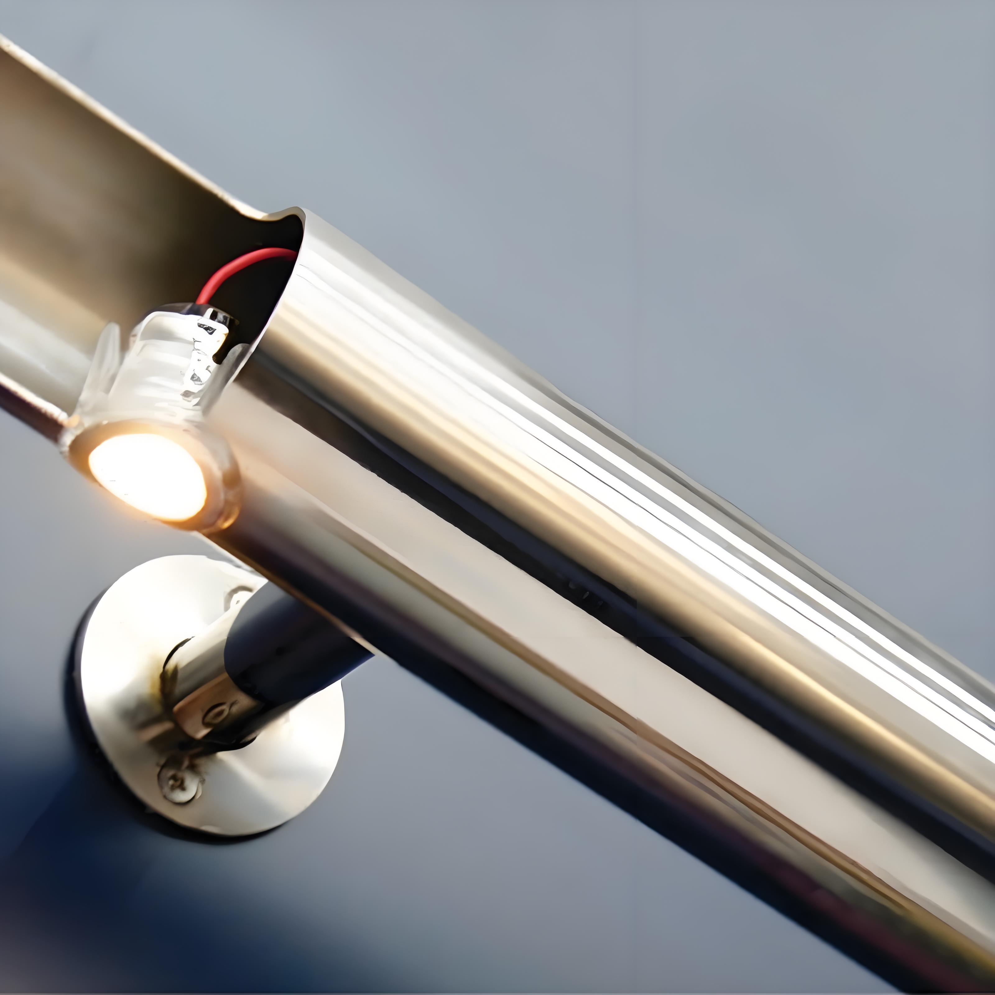 Moderne Look LED -Spotbeleuchtung für Treppen Edelstahl -Handläufe