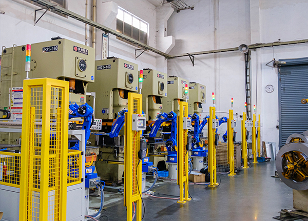 China Titanium Sheet Metal Fabrication Manufacturer: Promotion of the Aerospace and Automotive Industries