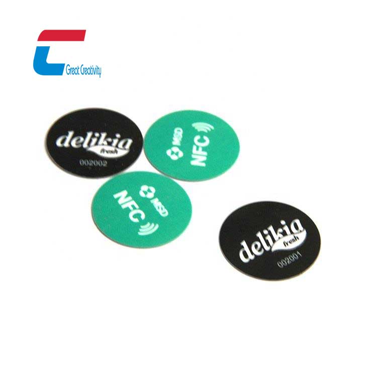 Etichetta piatta per social media NFC rotonda in plastica all'ingrosso