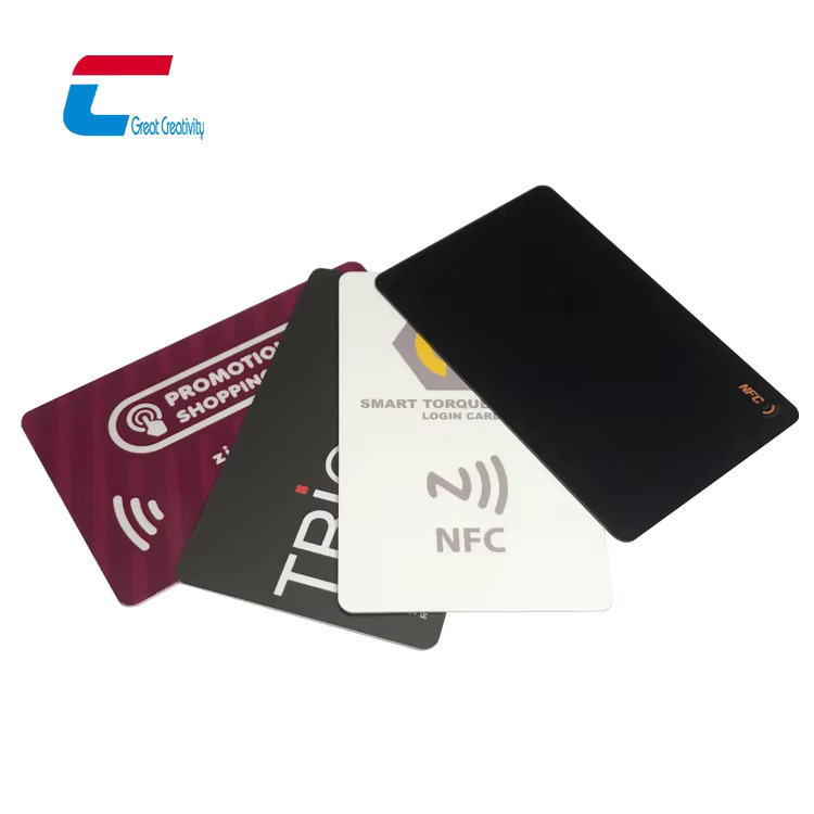 Schede RFID per sistemi di controllo degli accessi - KeyCards NFC sicuro e personalizzabile (certificato ISO14443A)