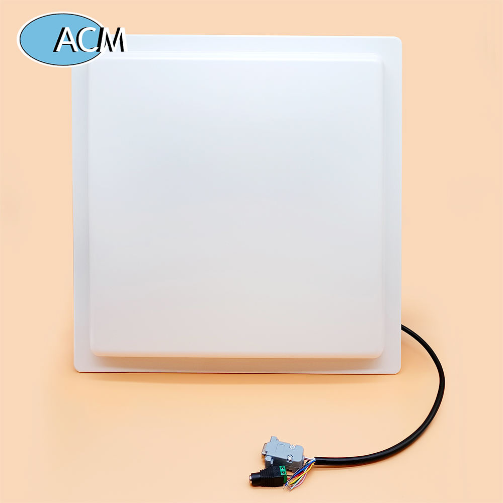 قراءة طويلة المدى Impinj Wiegand USB علامة سلبية لإدارة نظام وقوف السيارات قارئ هوائي UHF 12dbi قارئ متكامل