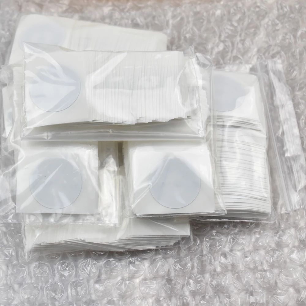 برچسب‌های قابل تغییر UID بلوک برچسب‌های RFID 0 کارت‌های مجاورتی 13.56 مگاهرتز قابل بازنویسی کلید کلون قابل نوشتن