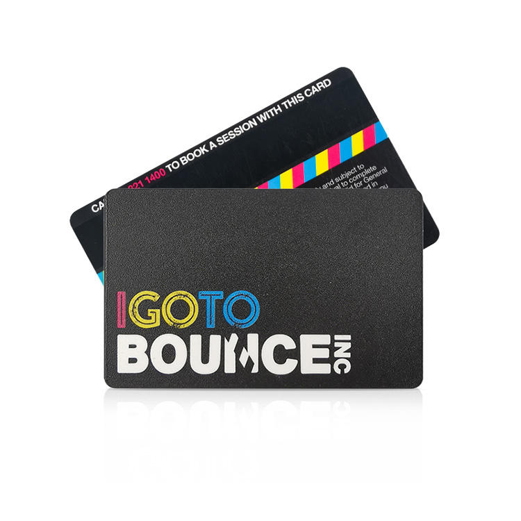 Özelleştirilmiş Baskı Erişim Kontrolü RFID NFC PVC Akıllı Kart 13.56MHz MIFARE Classic EV1 1K/4K Çip Otel Anahtar Kartı