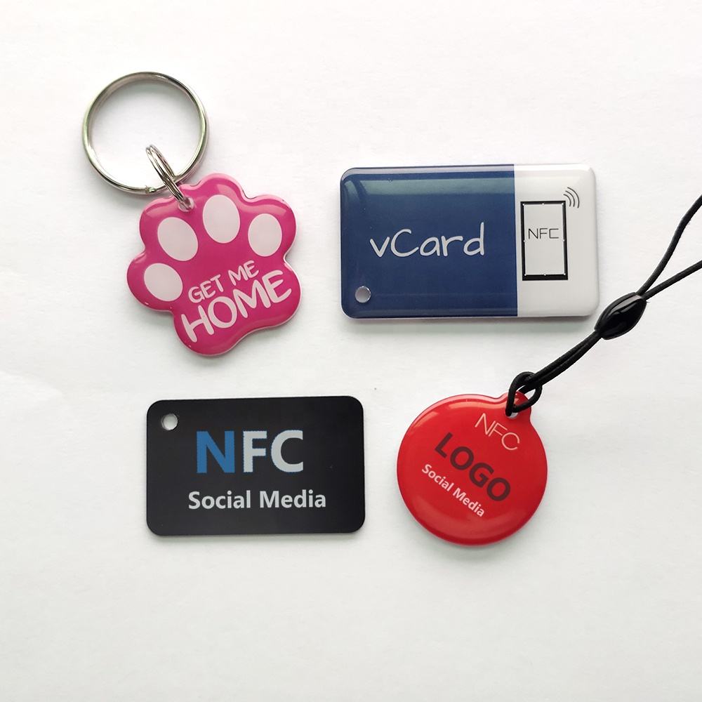 Mfano wa minyororo ya bure ya epoxy RFID NFC keyfob epoxy tag ya kushiriki mitandao ya kijamii na kadi ya udhibiti wa ufikiaji.