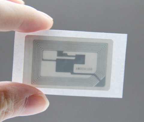 China Passive RFID Tag Help You Stop Electronic Pickpocketing manufacturer