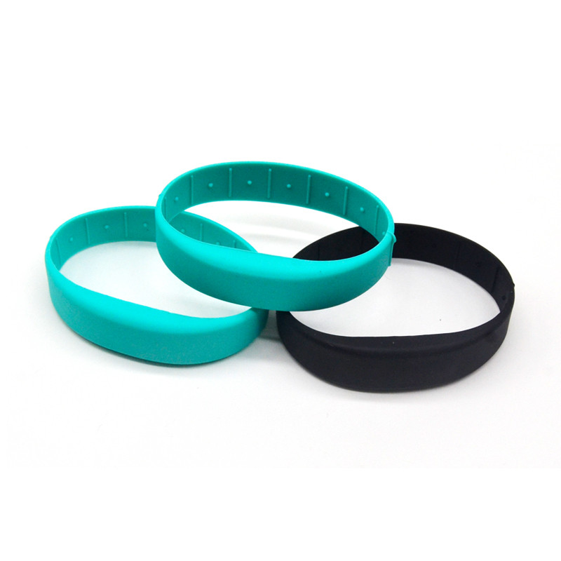 RFID 사용자 정의 인쇄 스마트 팔찌 저렴한 가격 NFC 실리콘 팔찌