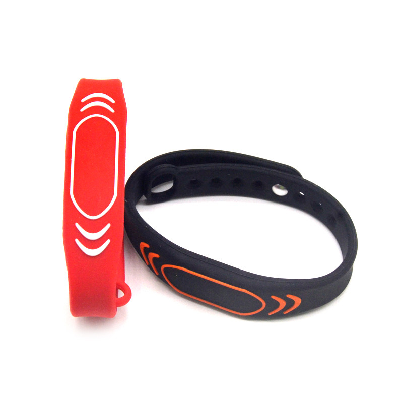 화려한 NFC 팔찌 NTG213 215 216 RFID 실리콘 팔찌를위한 실리콘 팔찌