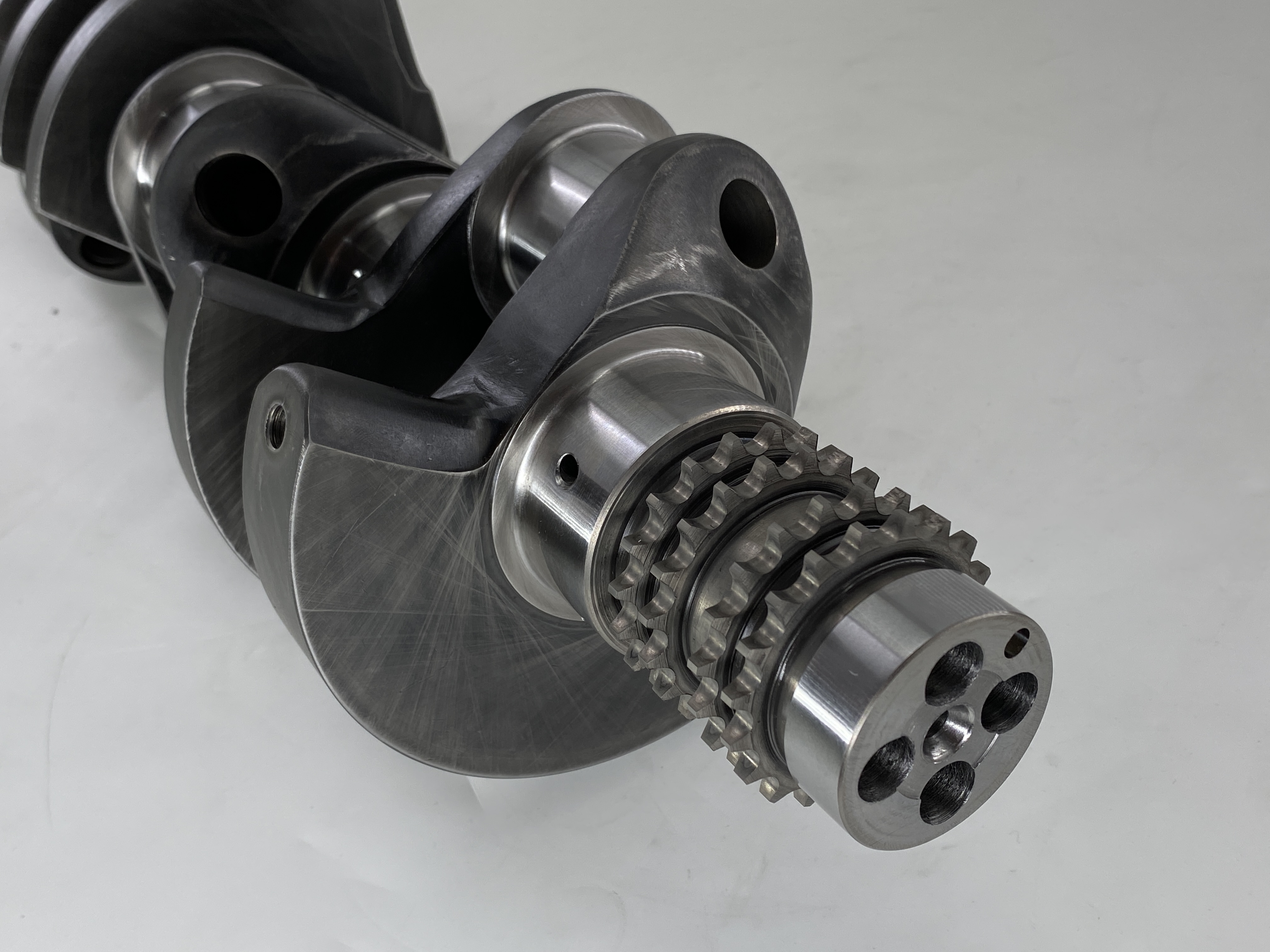 Adracing Performance 4340 Billet Crankshafts For  BMW S65B44 E92 M3 GTS  E90 M3 CRT sedan 82mm 84mm stroker crankshaft