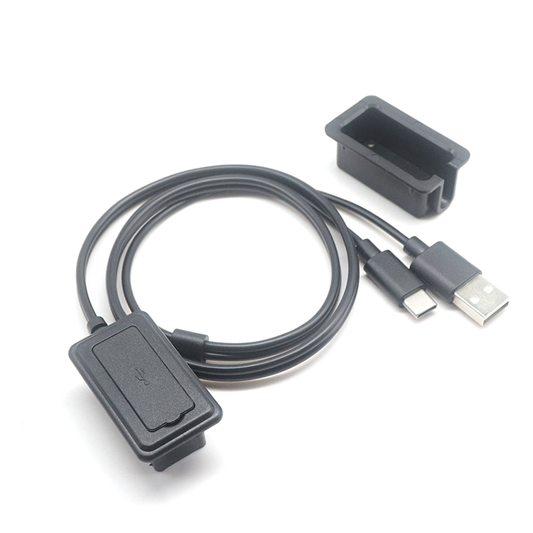 背包 USB A 和 Type C 充电端口适配器延长充电线