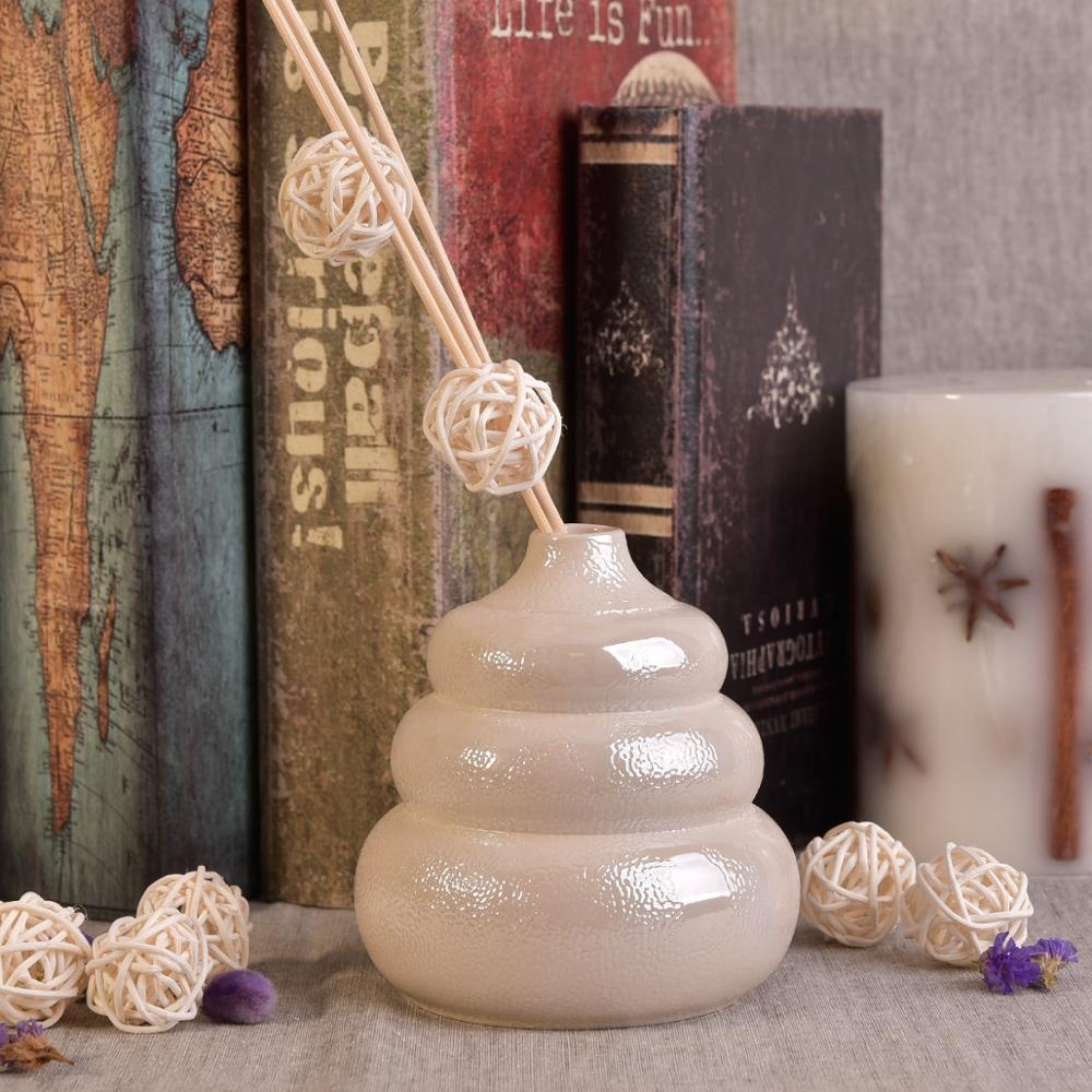 Luxury Fragrance essential ceramic reed perfume oil car diffuser bottle room decor