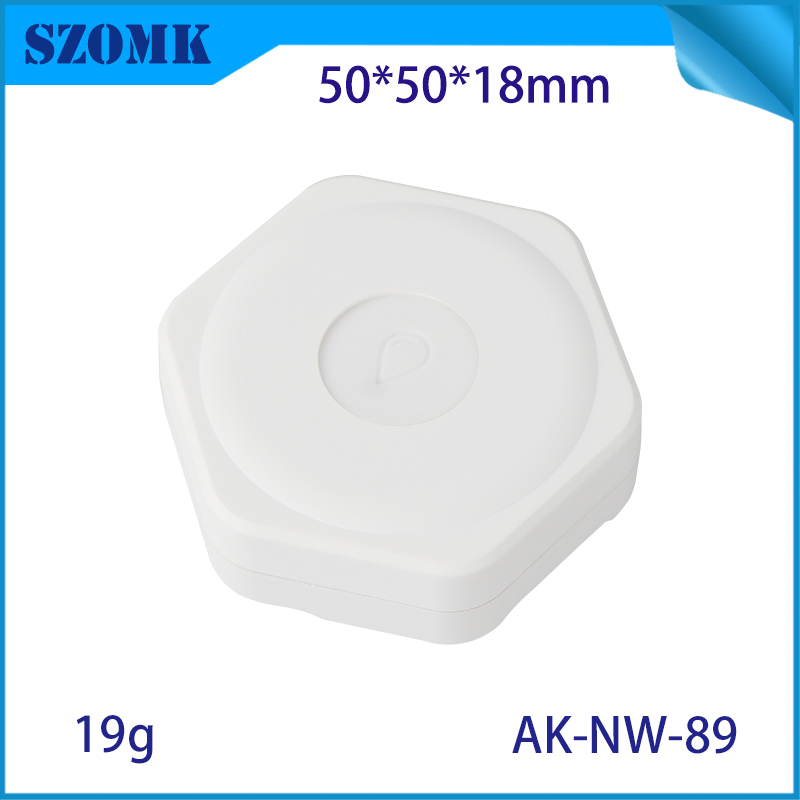 AK-NW-89 Home Intelligent Water Inondation Capteur Pure White Plastic Board IoT Sensor Enclosures Factory 50 * 50mm