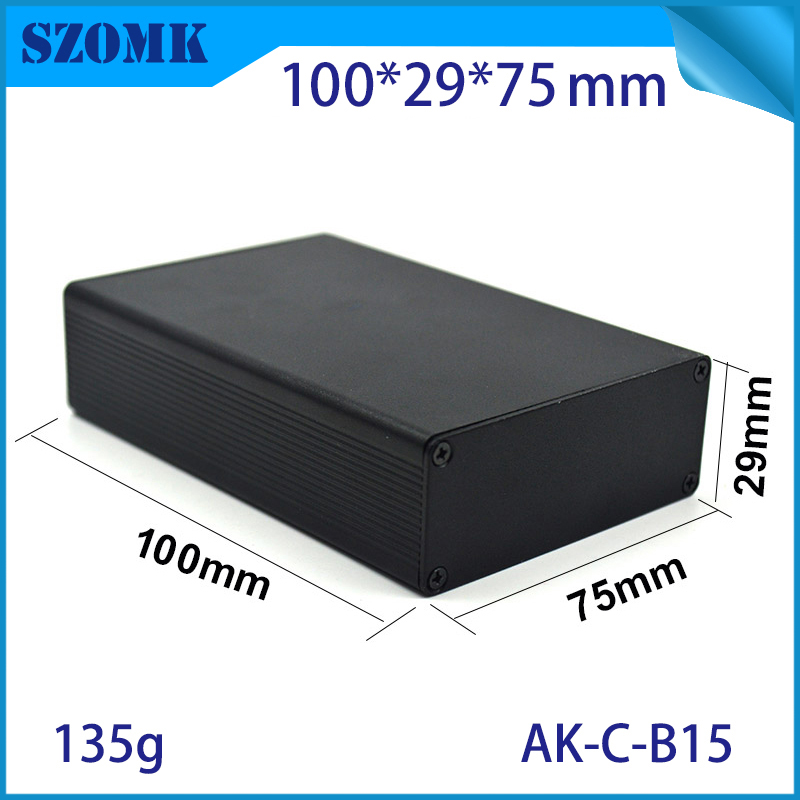 Custodia in alluminio con finitura spazzolata Good Look 100*75*29mm, AK-C-B15