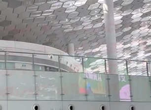 Guardrail Glass In Public Places