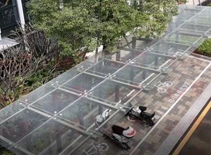 مظلة خارجية