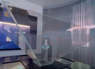 Giá trưng bày kính siêu trong