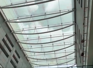 Cửa hàng kính an toàn nhiều lớp Skylight