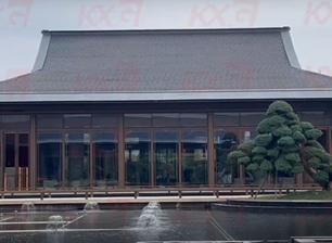 የሪል እስቴት ሽያጭ ማእከል በር መስኮት ብርጭቆ