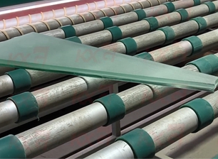 ជណ្តើរកញ្ចក់ការពាររអិល