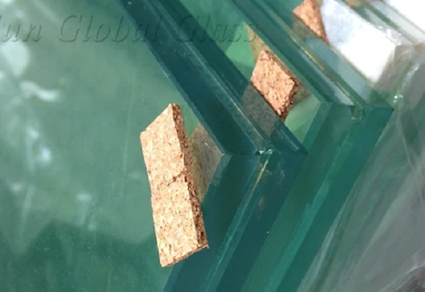 Shenzhen Sun Global Glass Co., Ltd. ridefinisce l'architettura moderna con soluzioni avanzate in vetro laminato Shenzhen Sun Global Glass Co., Ltd. ridefinisce l'architettura moderna con soluzioni avanzate in vetro laminato
