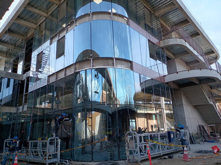 Custom Curved Low-E Glass Facade