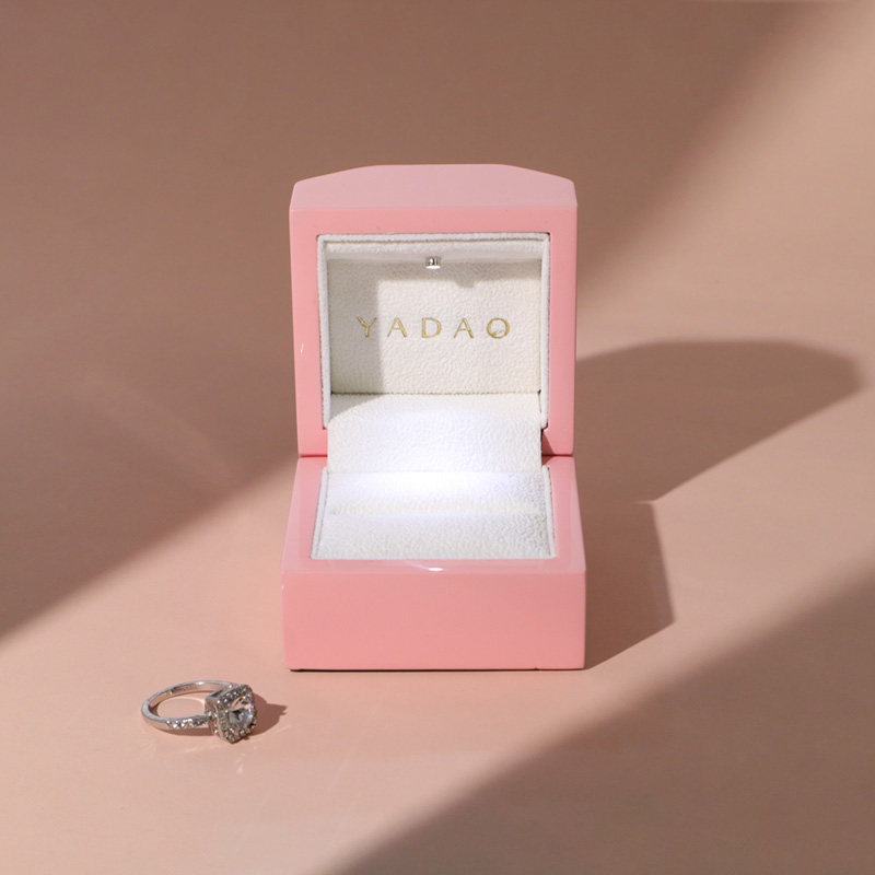 glossy lacquer painting wooden box jewelry packaging ring box led light box
