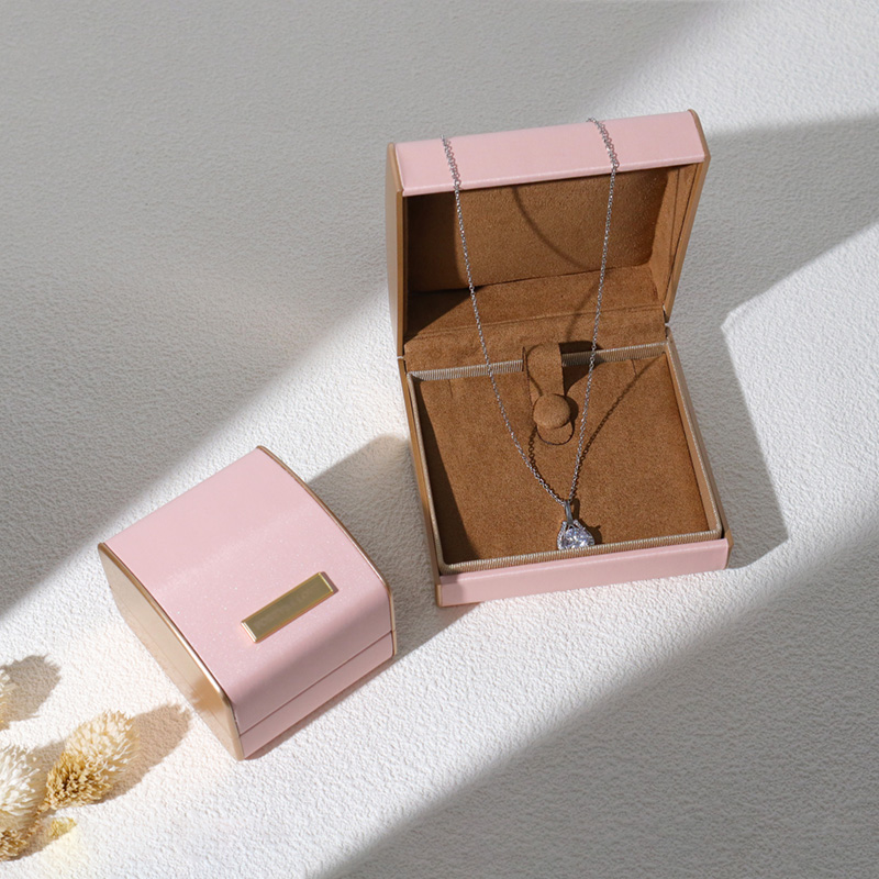 pink color pu leather jewelry box plastic jewelry packaging box bangle box stocks