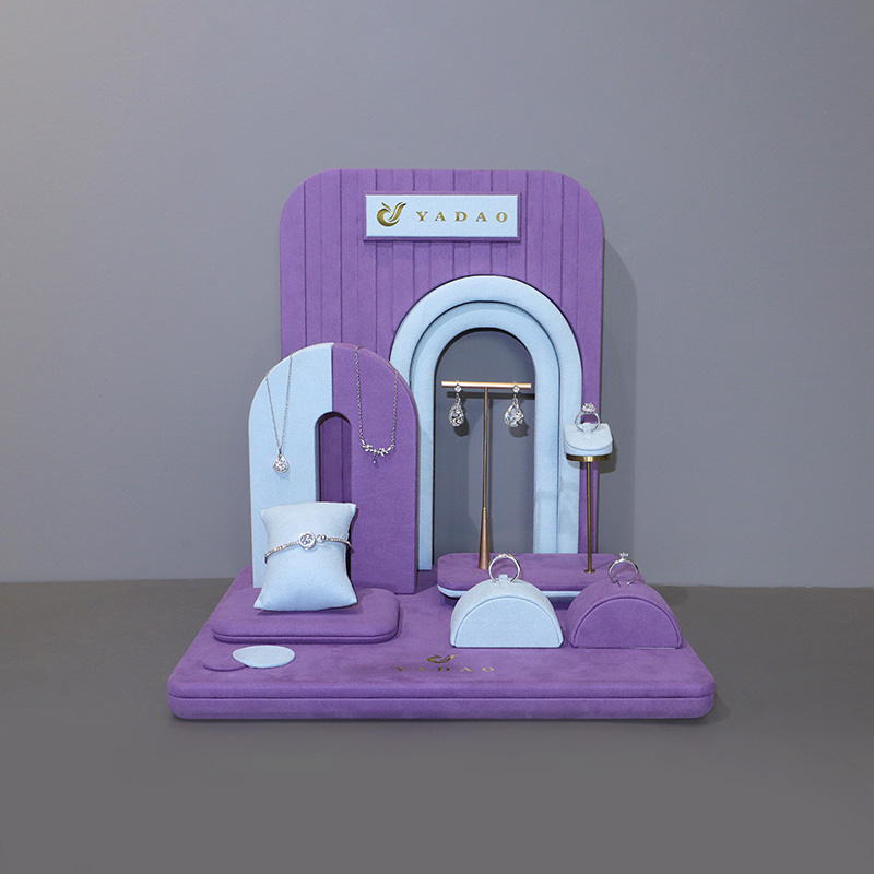 Exibição popular de jóias Conjunto de jóias de jóias pequenas estandes de jóias Stands Microfiber Stands Display Ring Breating Pingente Bangle