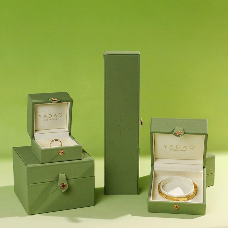 high quality jewelry box original green color pu leather plastic jewelry packaging box ring pendant bangle box 
