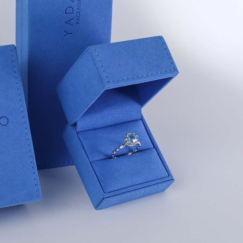 Hochwertige Mikrofaser -Schmuckschachtel Blau Farbe Plastik Schmuck Verpackung Box Ringbox 