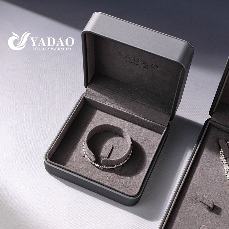 luxury pu leather jewelry box plastic jewelry packaging C holder insert bangle box