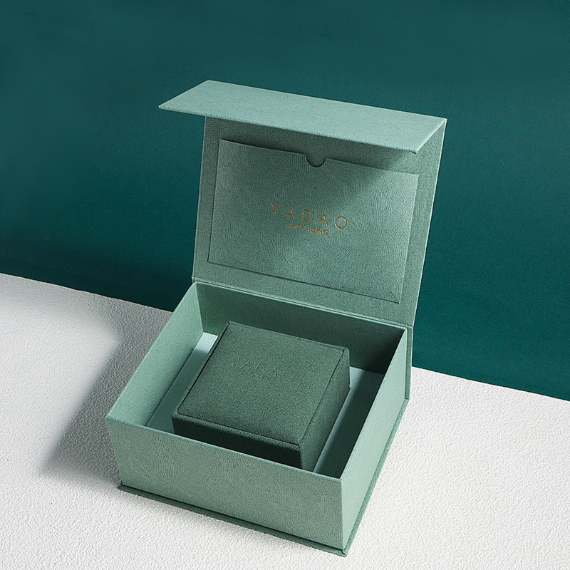 high quality green color jewelry packaging box pendant box paper box jewelry gift box