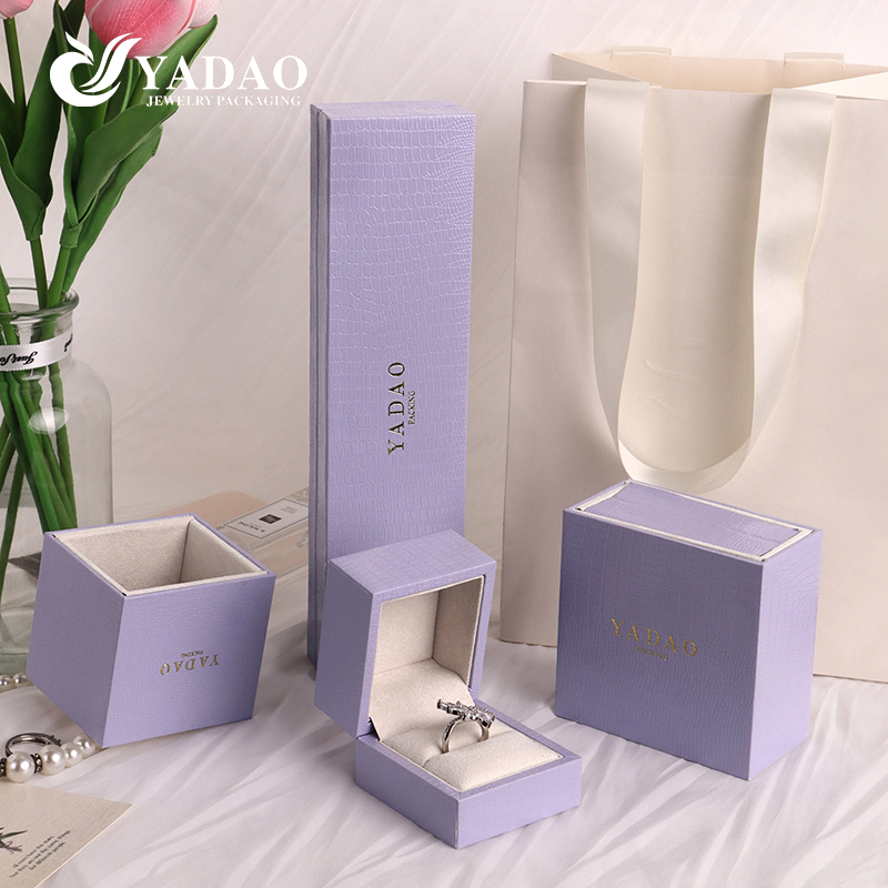 Lussuoso portagioie con cassetto viola Taro con fodera in velluto