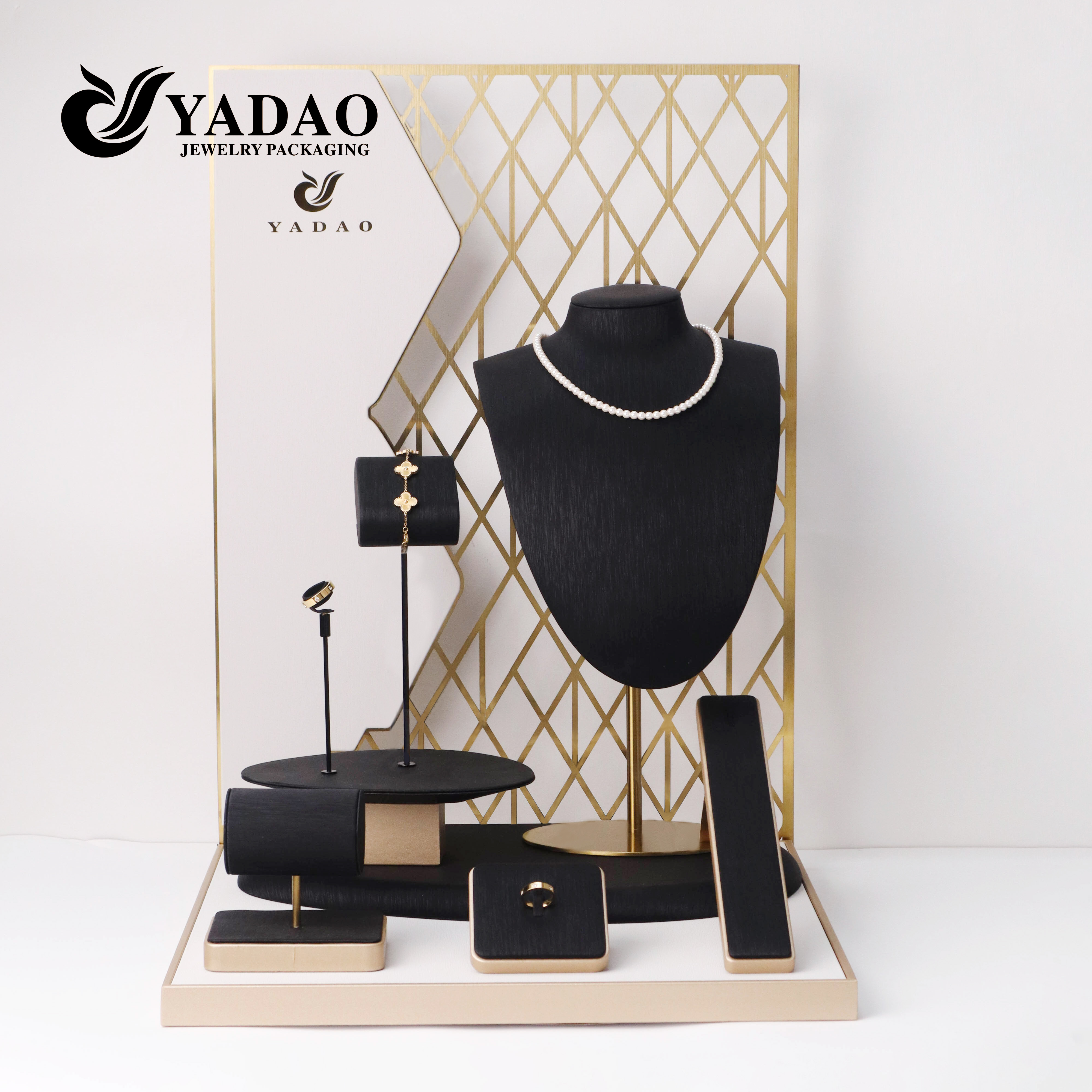 China High-End Jewelry Display Stand Set with Bust, Ring & Bracelet Holders manufacturer