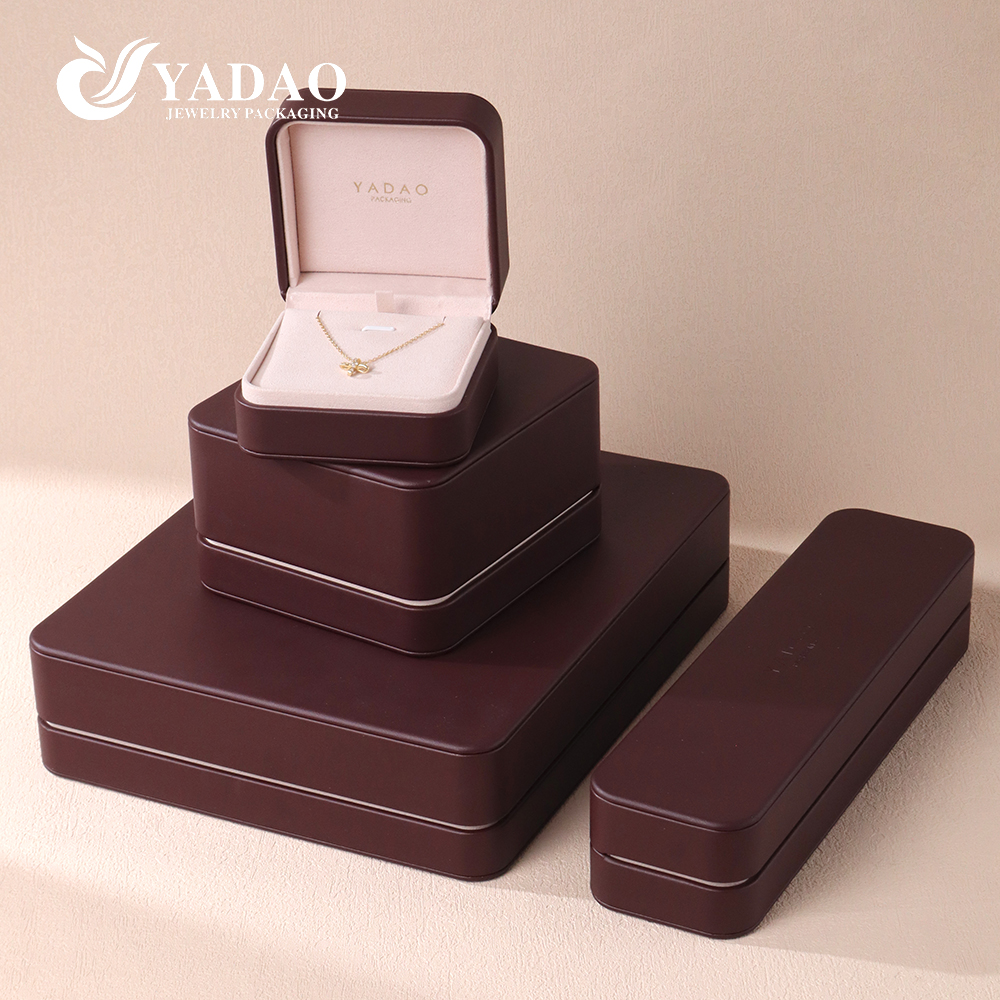 China YADAO Luxury Matte Leather Jewelry Box Collection Elegance in Every Detail manufacturer