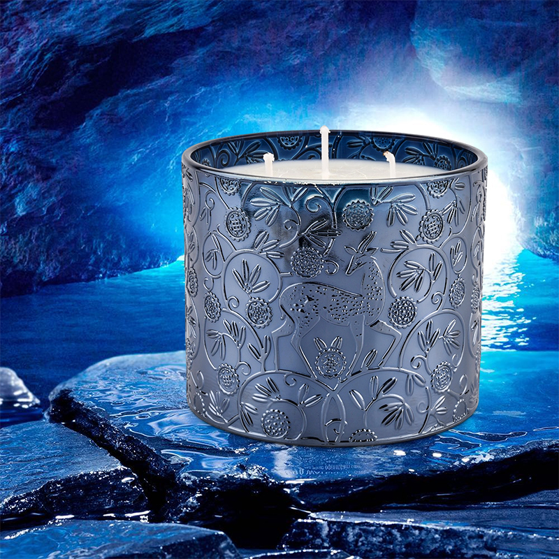 Tsina De-kalidad na eleganteng blue deer pattern glass candle jar para sa mga regalo ng pamilya Manufacturer