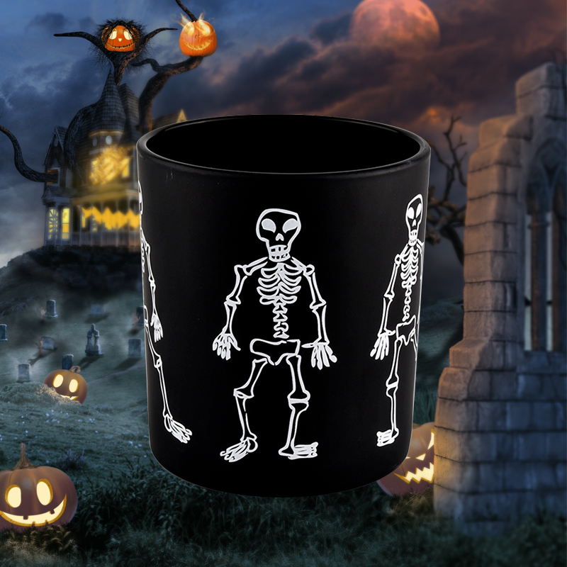 Engros sorte stearinlysglas med Halloween kranium design glas stearinlys krukker