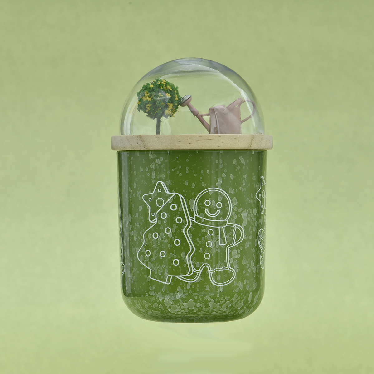 Wholesale 3D patterned plaque and watering pot transparent hemispherical wood lid