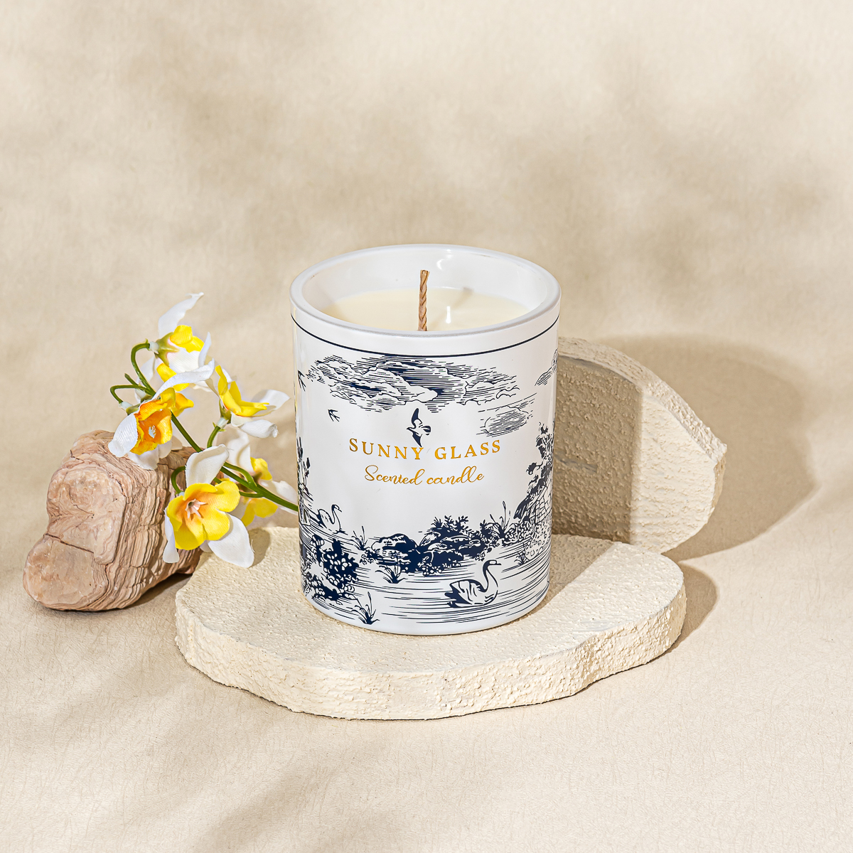 Wholesale popular custom-made handcrafted decal paper ceramic candle holder for households