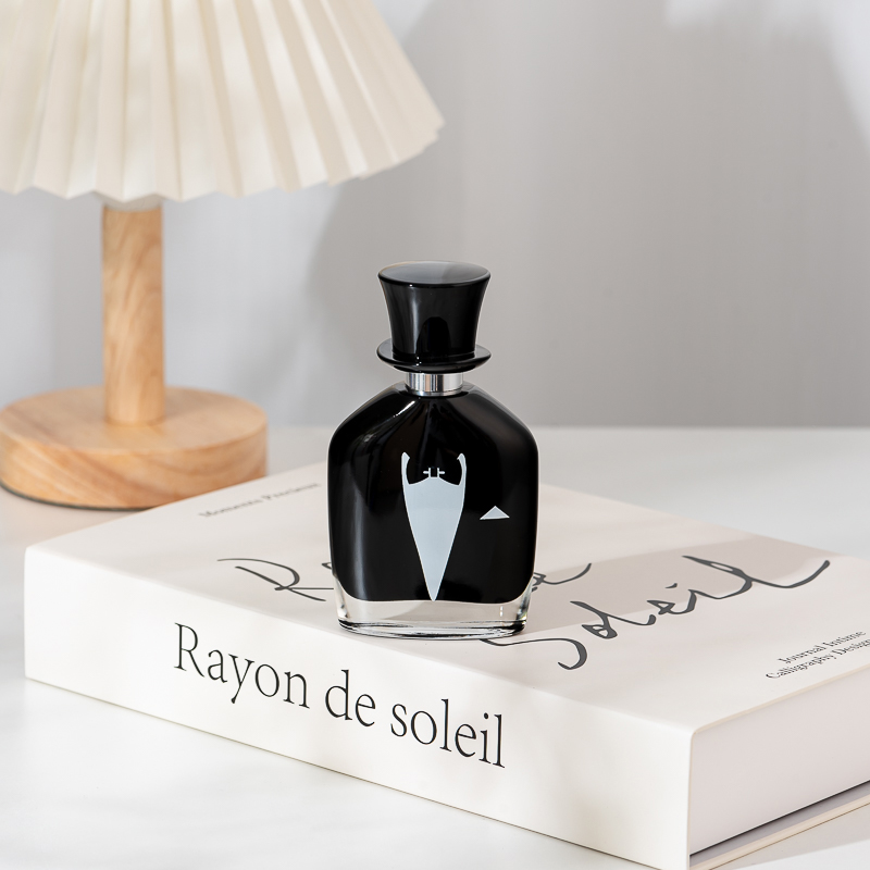 زجاجات العطور الزجاجية السوداء على الطراز القديم بالجملة