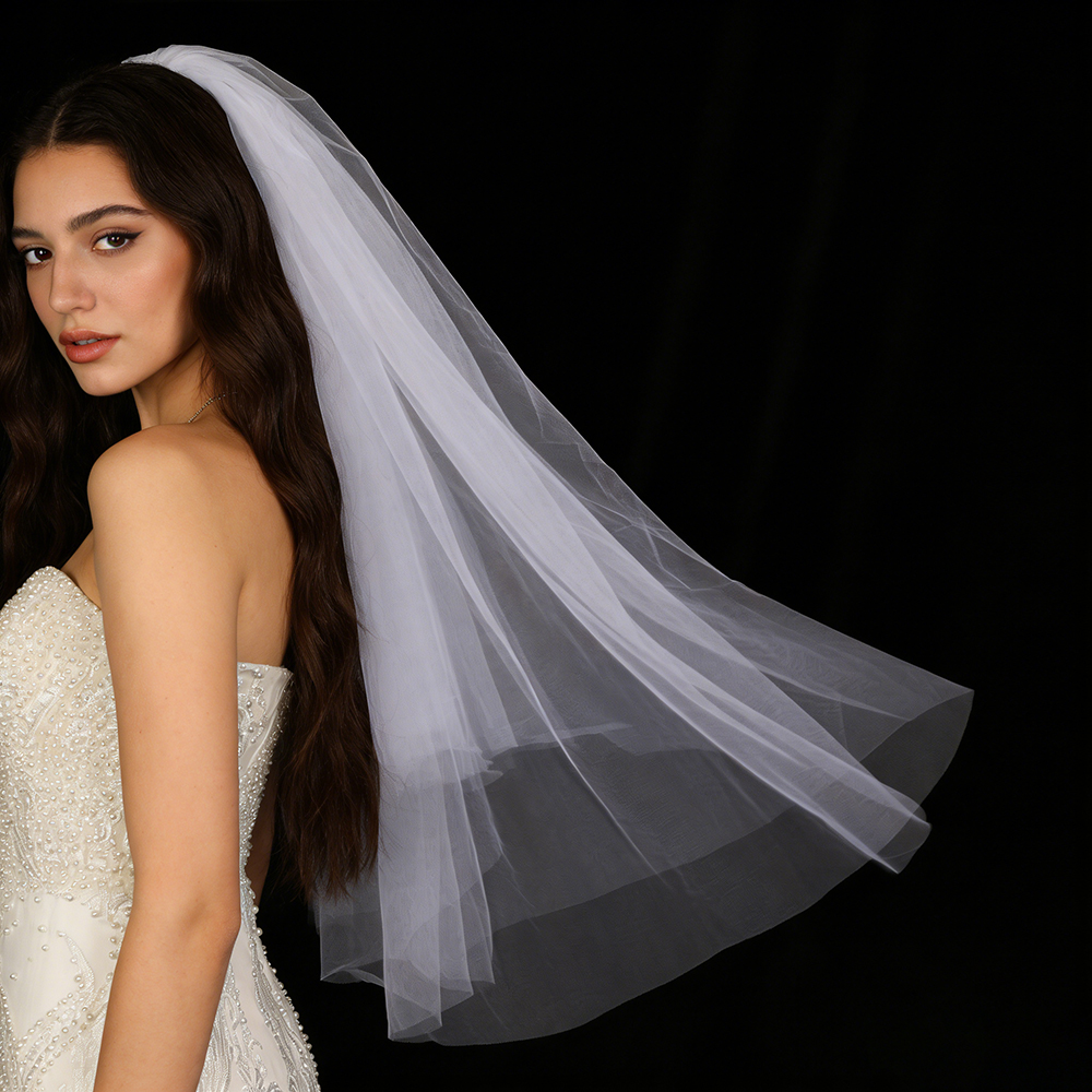 Véu de noiva curto de camada dupla CYG atacado Véu de casamento elegante com pente de cabelo