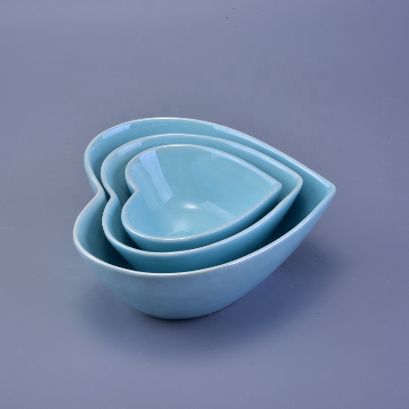 cute design heart shaped ceramic candle jars