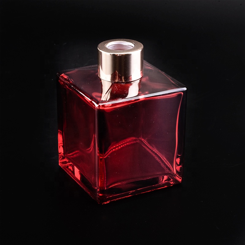 Clear Square Glass Aroma Oil Bottle Reed Diffuser Container Aromatherapy With golden lid  Wholesales